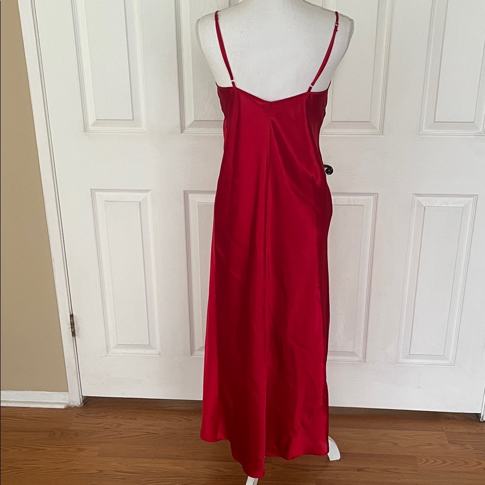 Fredricks Of Hollywood red satin nightgown/robe open front black lace bra maxi - Picture 4 of 5
